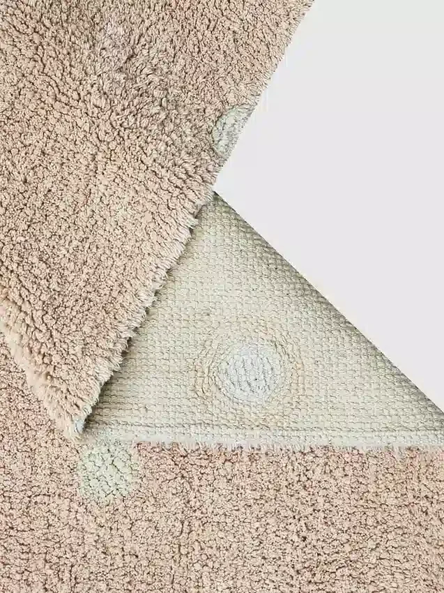 Alfombra lavable de Lorena Canals «Mini Dot» rosa