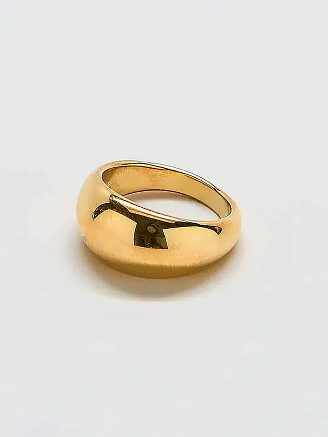 Anillo grueso con forma de cúpula de Admiral Row