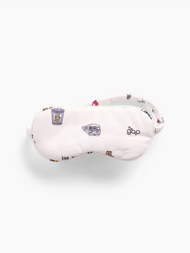 Antifaz de dormir infantil reciclado con el Gap Logo