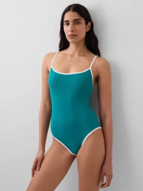 Bañador de cuello redondo