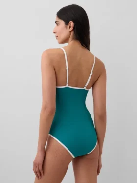 Bañador de cuello redondo