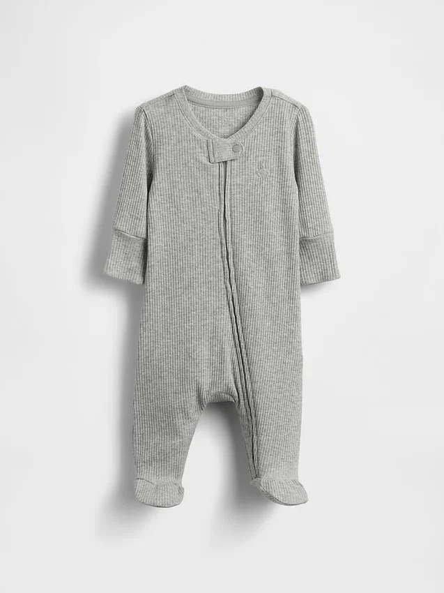 Baby First Favorites: mono con pies de punto de canalé fino