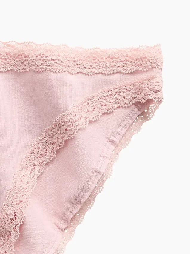 Bikini de algodón orgánico elástico con ribete de encaje, de máxima suavidad