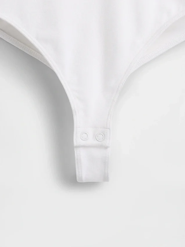 Body con camisola y tanga de punto tupido
