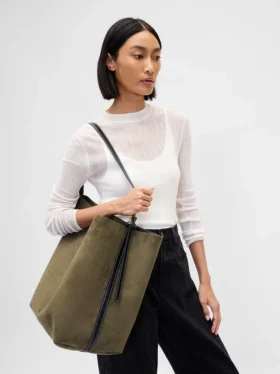 Bolso tipo cubo de ante vegano