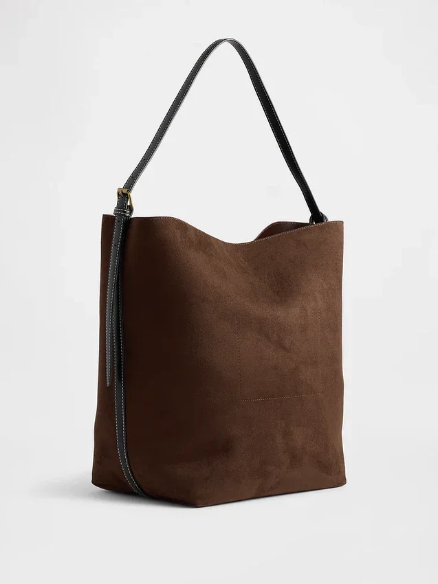 Bolso tipo cubo de ante vegano