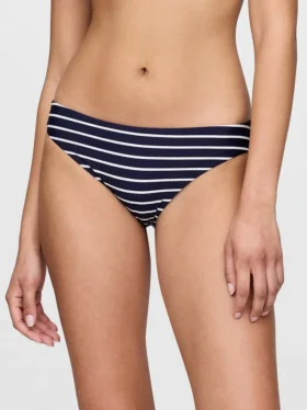 Braguita de bikini clásica de las partes de abajo