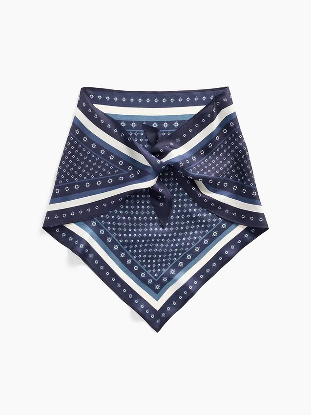 Bufanda triangular oversize 100 % seda