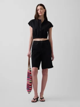 Camisa corta de popelín con mangas casquillo