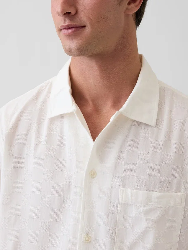 Camisa de algodón dobby con corte holgado y bajo recto