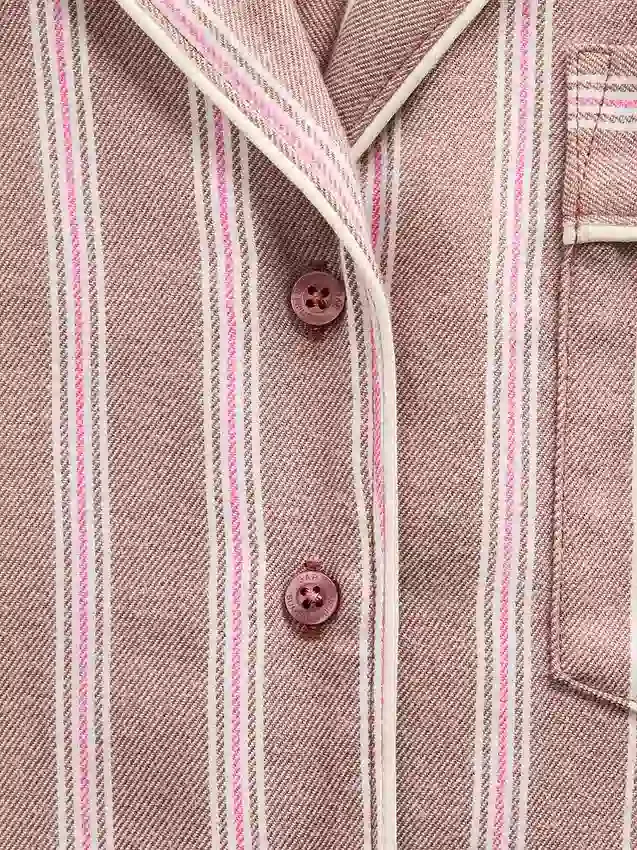Camisa de pijama de franela a rayas de corte holgado de GAP × Summer Fridays