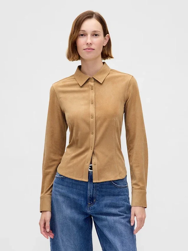 Camisa entallada de ante vegano