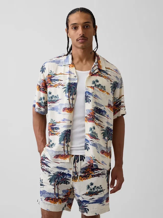 Camisa holgada con cuello camp