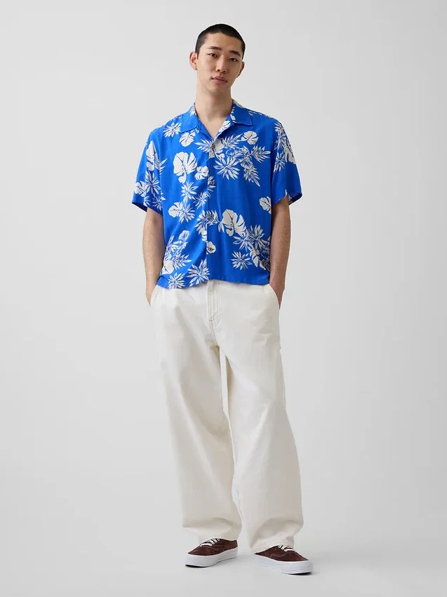Camisa holgada con cuello camp