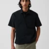 Camisa utilitaria de corte holgado y bajo recto