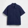 Camisa utilitaria de corte holgado y bajo recto
