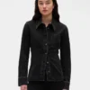 Camisa vaquera con costuras ajustadas