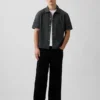 Camisa vaquera de corte holgado