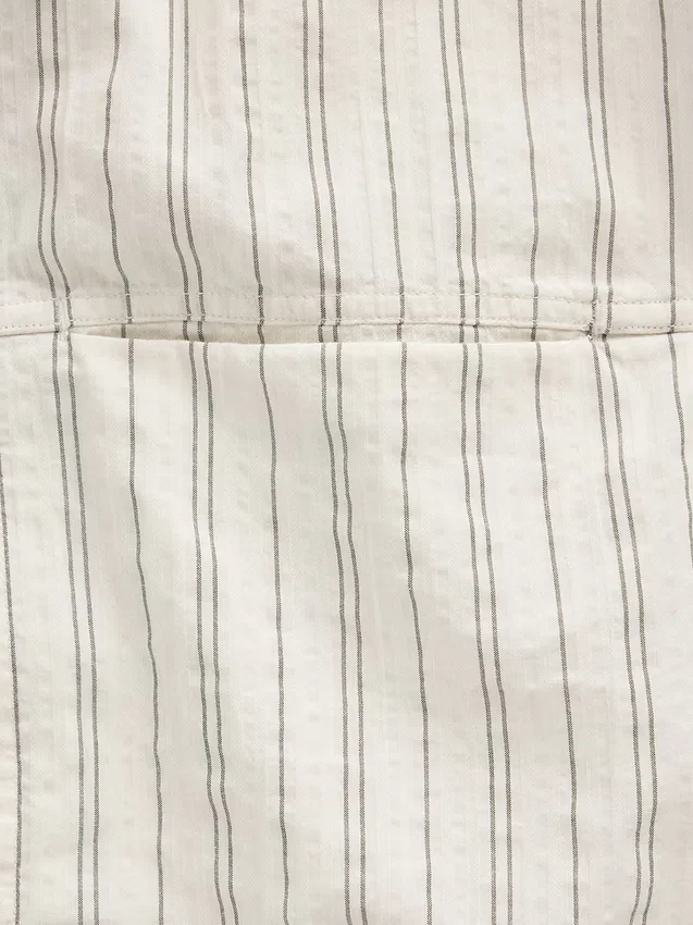 Camisas de corte holgado con rayas de seersucker y bajo redondeado