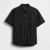 Camisas de corte holgado con rayas de seersucker y bajo redondeado