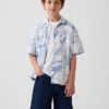 Camisas de vacaciones infantiles de estilo relajado con estampado floral texturizado