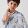 Camisas de vacaciones infantiles de estilo relajado con estampado floral texturizado
