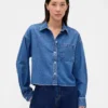 Camisas oversize de denim ultrasuave con bajo recto y corte corto
