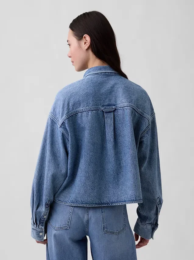 Camisas oversize de denim ultrasuave con bajo recto y corte corto
