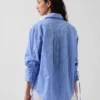 Camisas oversize de popelín de algodón orgánico con mangas fruncidas