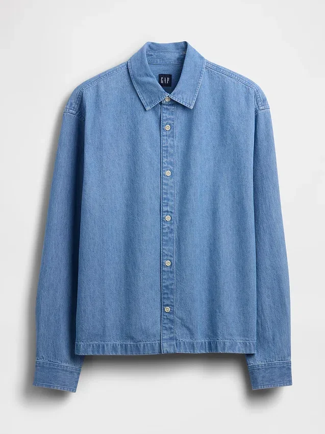 Camisas vaqueras de corte holgado y bajo recto