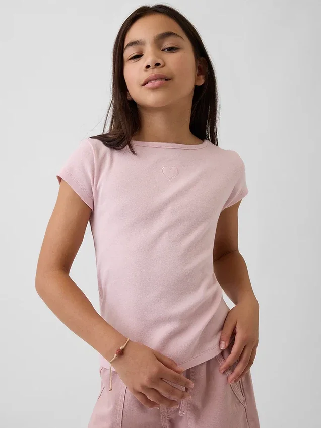 Camiseta ajustada de manga corta para niño