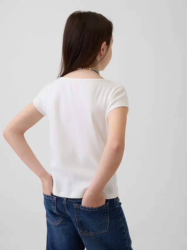Camiseta ajustada de manga corta para niño