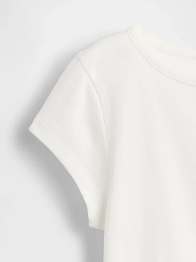 Camiseta ajustada de manga corta para niño