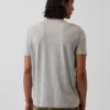 Camiseta con bolsillo de algodón orgánico para adulto