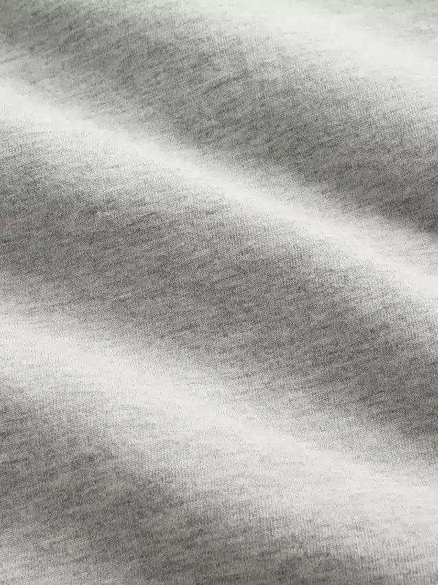 Camiseta con bolsillo de algodón orgánico para adulto