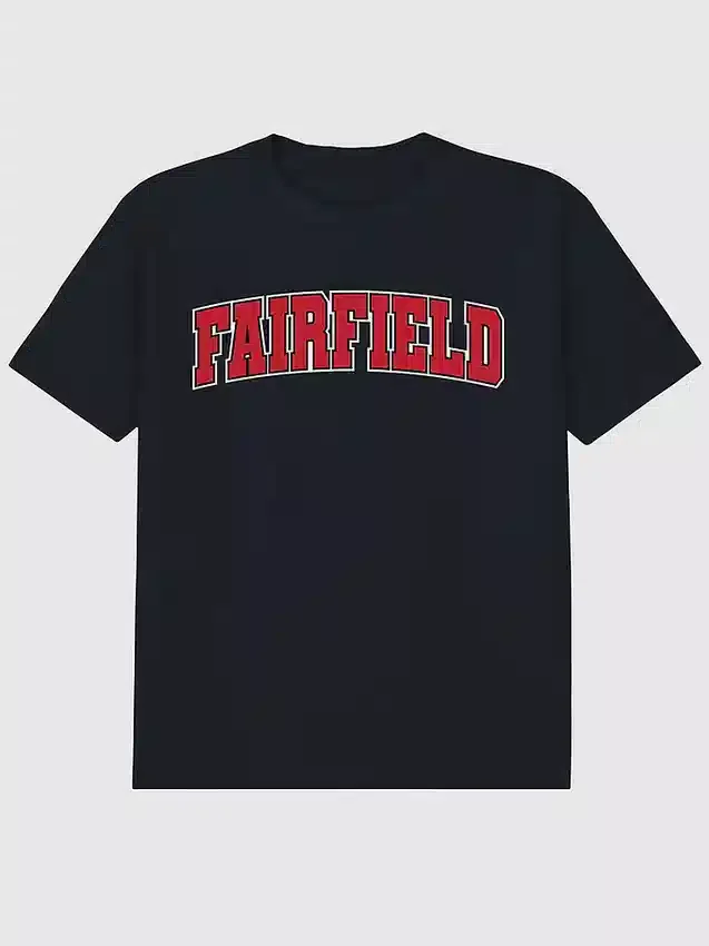 Camiseta con el Arch Logo de la Universidad de Fairfield como gráfico secundario