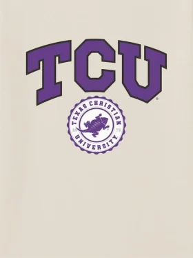 Camiseta con el escudo universitario de la TCU (Texas Christian University) en diseño oscuro