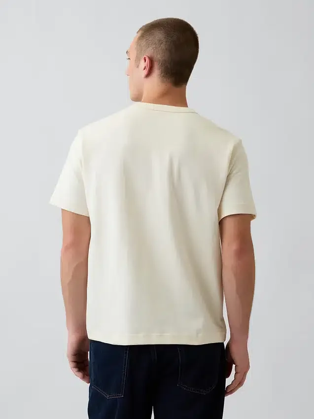 Camiseta con estampado de Gap Sport, de tejido grueso