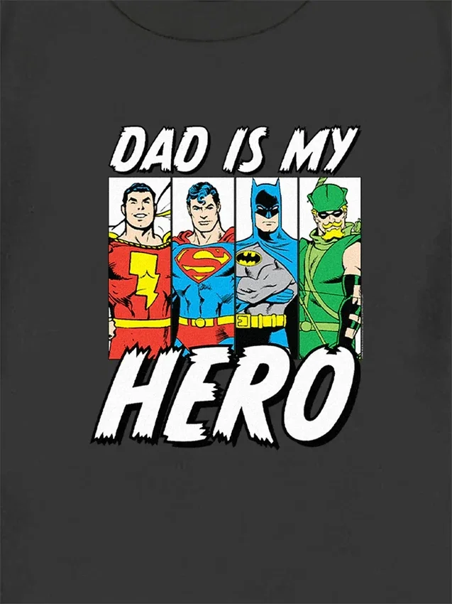 Camiseta con estampado de los héroes de la Liga de la Justicia de DC Comics para niños pequeños
