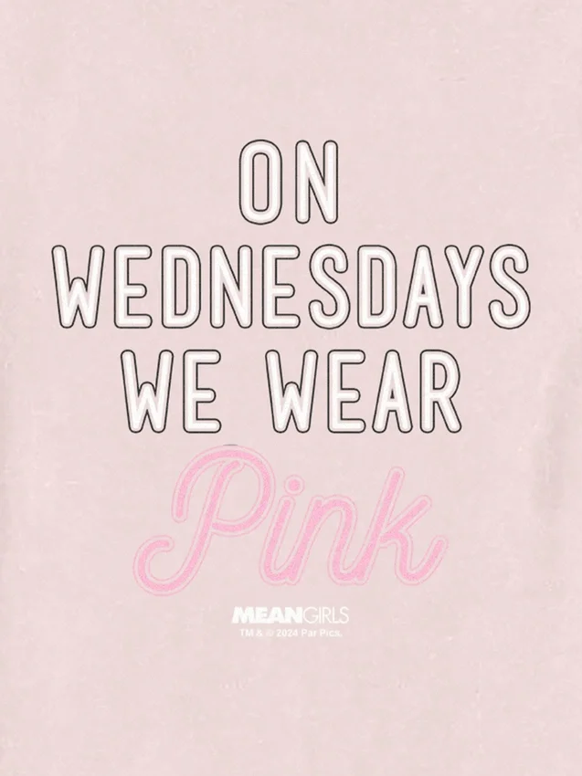 Camiseta con estampado «Mean Girls» para niños pequeños: «Los miércoles nos vestimos de rosa»