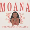 Camiseta con estampado «Moana Collegiate» para niños pequeños