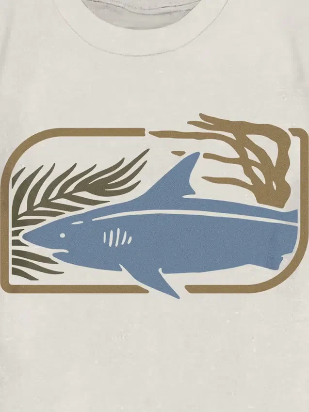 Camiseta con estampado «Oceans Calling» para niños pequeños