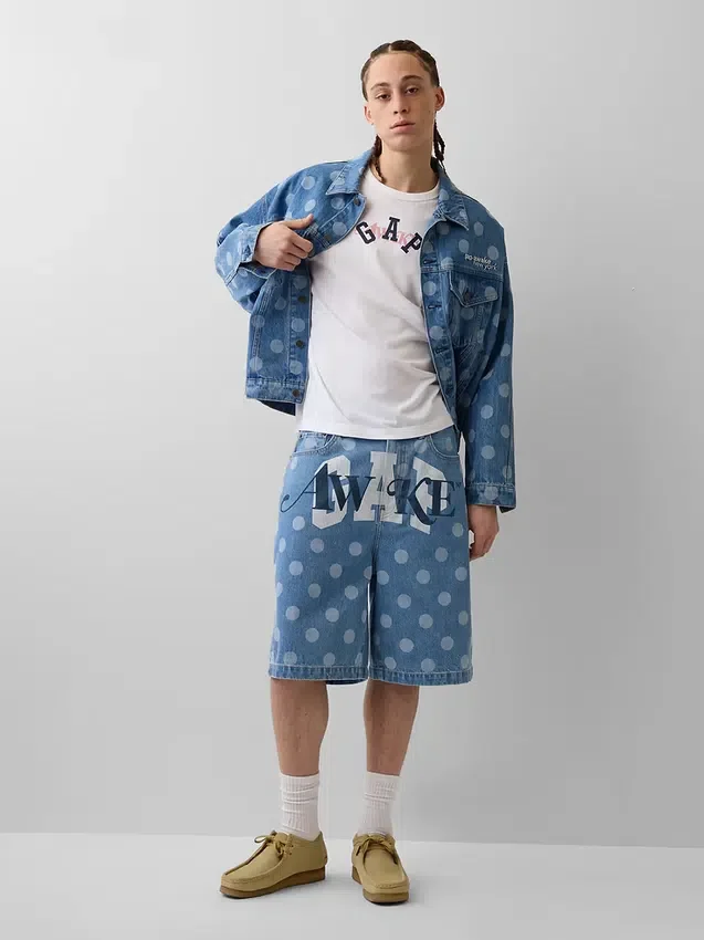 Camiseta con logotipo de corte holgado GAP × Awake Ny