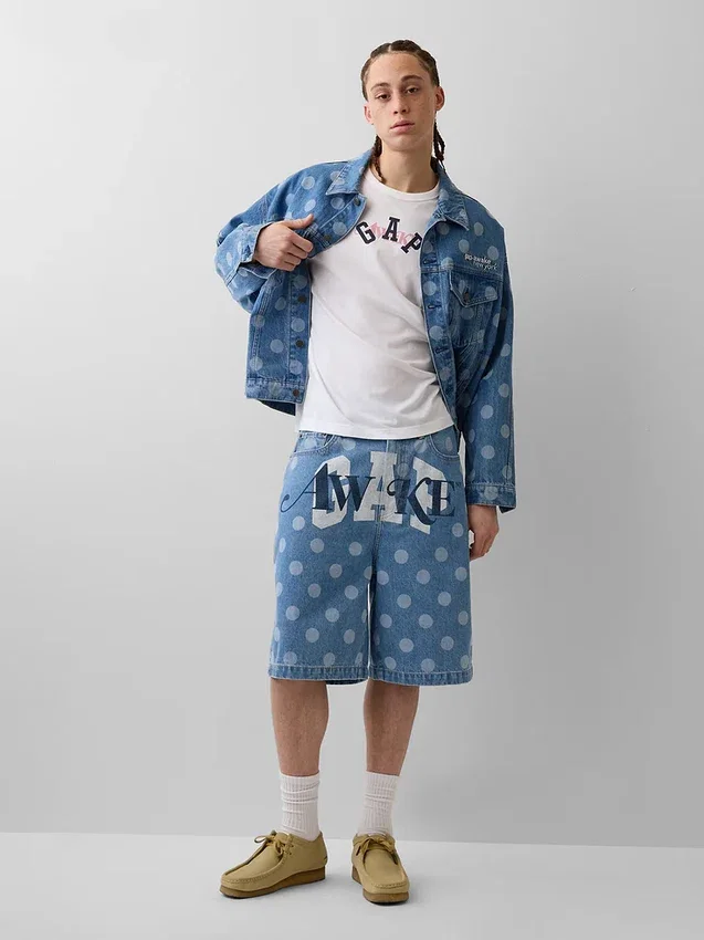 Camiseta con logotipo de corte holgado GAP × Awake Ny