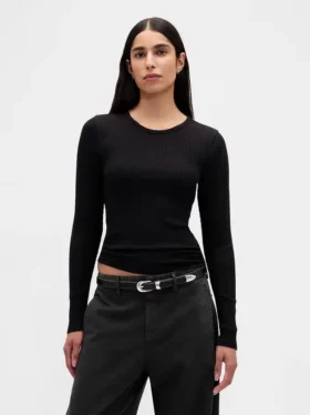 Camiseta corta moderna de canalé compacto
