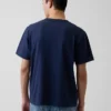 Camiseta de adulto de tejido grueso con corte holgado y logotipo