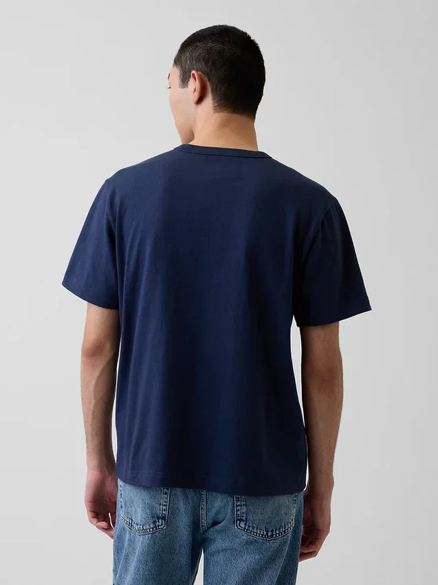 Camiseta de adulto de tejido grueso con corte holgado y logotipo