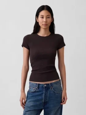 Camiseta de canalé moderna