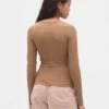 Camiseta de canalé moderna