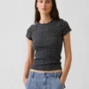 Camiseta de cuello redondo con punto pointelle